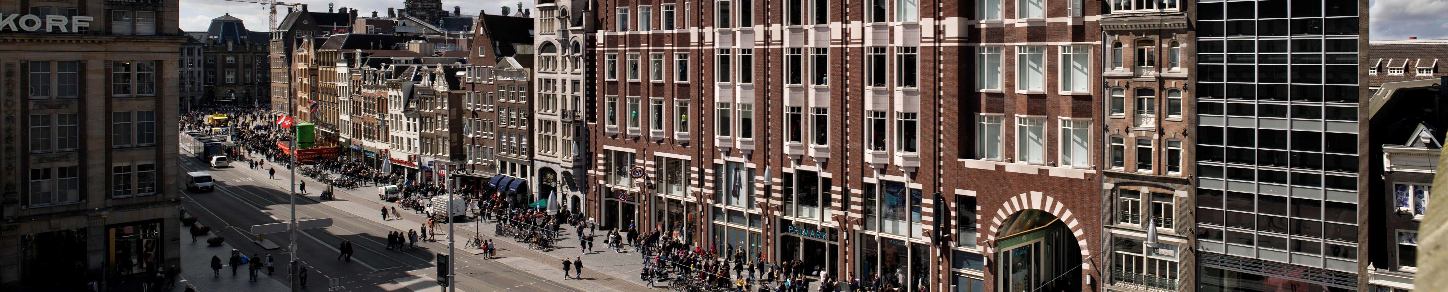 Retail Amsterdam Damrak 70 3